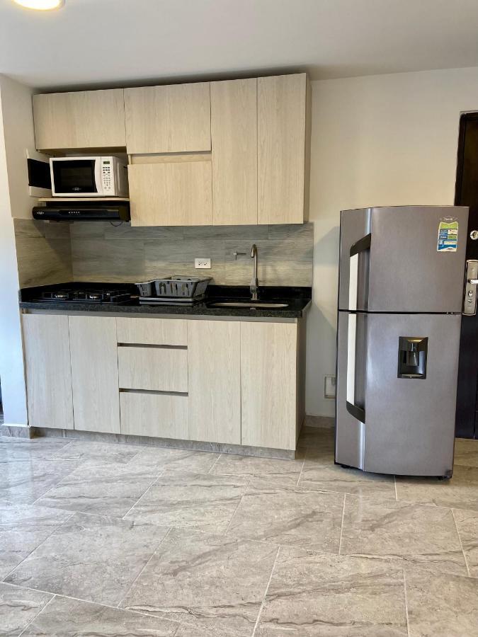 Apartamento Con Excelente Ubicacion En エンビガド エクステリア 写真
