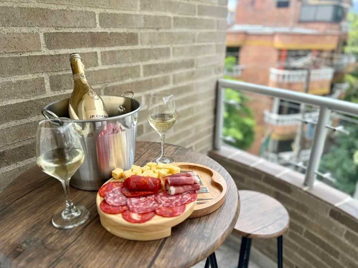 Apartamento Con Excelente Ubicacion En エンビガド エクステリア 写真